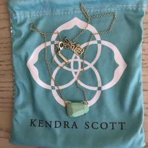 Kendra Scott Isla Pendant Necklace in Mint